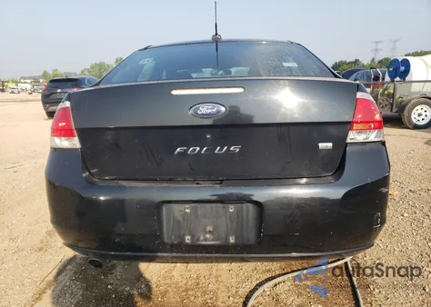 2008 Ford Focus Se z USA, uszkodzony, nr VIN 1FAHP35N48W185043